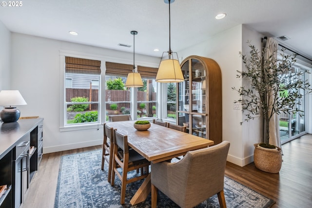 12703 NE 58th Ave, Vancouver, WA 98686 - dining room with wood finished floors, baseboards, and recessed lighting