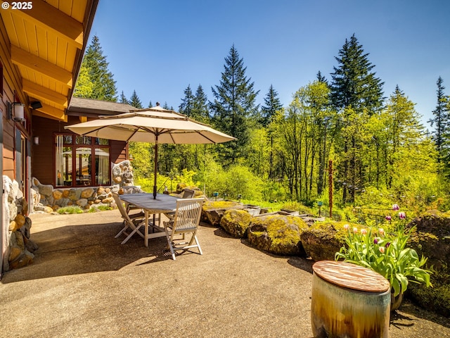 view of patio / terrace featuring outdoor dining area
