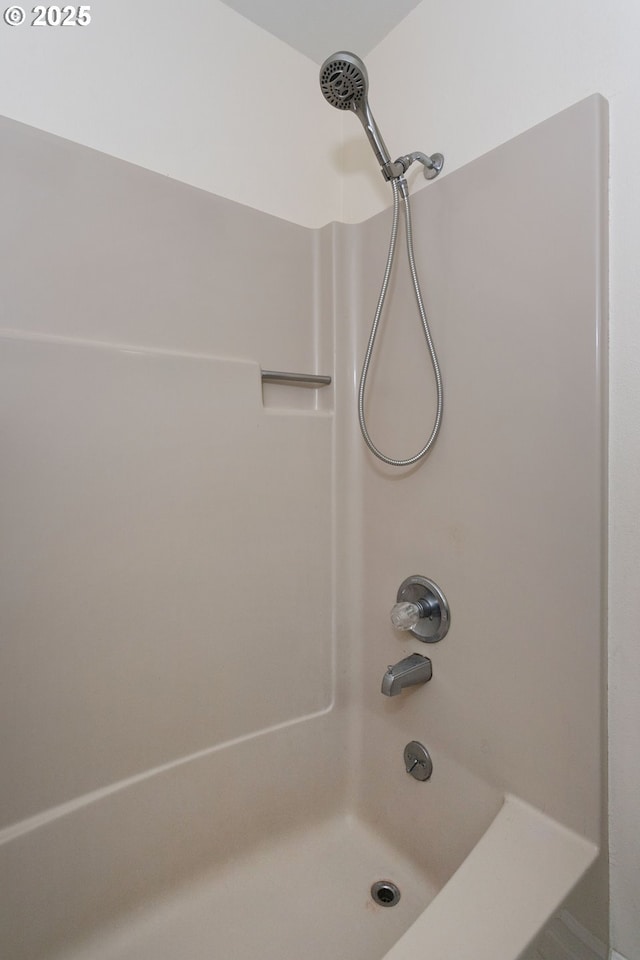 7134 SW 184th Pl, Beaverton, OR 97007 - bathroom with shower / washtub combination