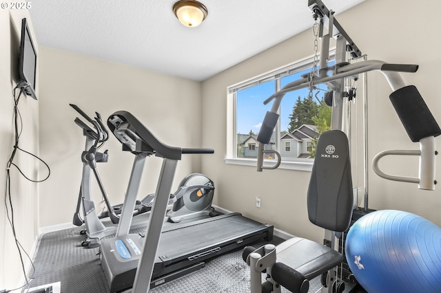 2741 25th Pl, Forest Grove, OR 97116 - exercise area featuring baseboards