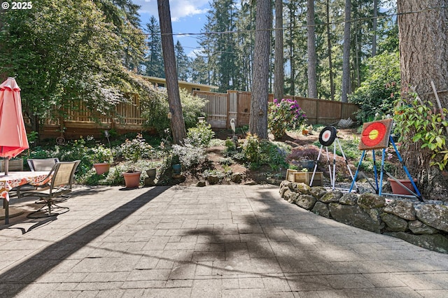 536 Kingswood Ave, Eugene, OR 97405 - view of patio / terrace featuring fence