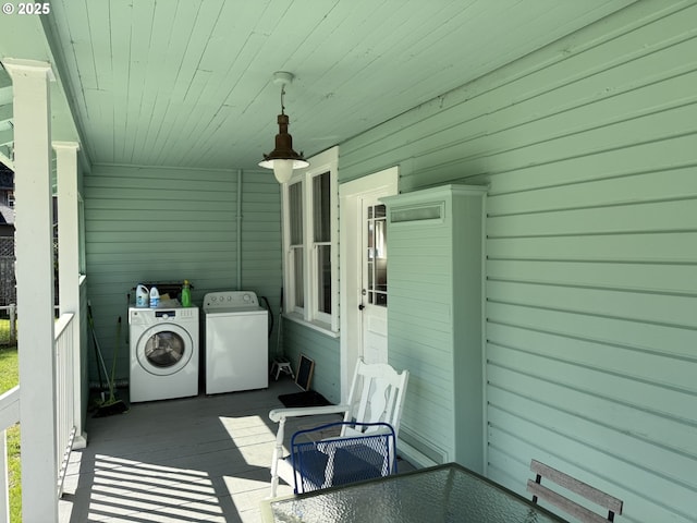 view of patio / terrace with washer and dryer