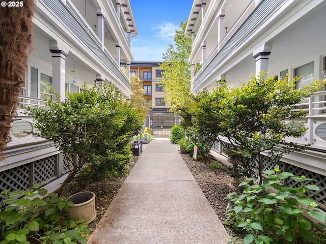 2127 NW Irving St Unit 104, Portland, OR 97210 - view of surrounding community