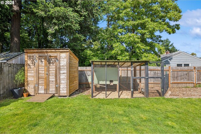 5515 SE 62nd Ave, Portland, OR 97206 - view of yard with an outdoor structure and exterior structure