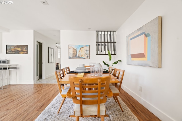 1368 Boca Ratan Dr, Lake Oswego, OR 97034 - dining space with wood finished floors
