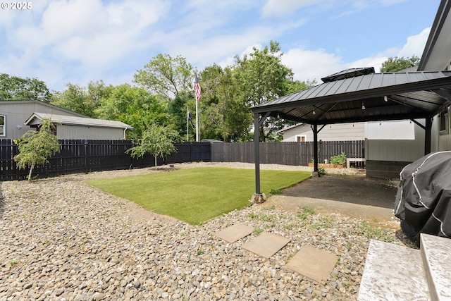 1410 NW Keasey St, Roseburg, OR 97471 - view of yard with a gazebo