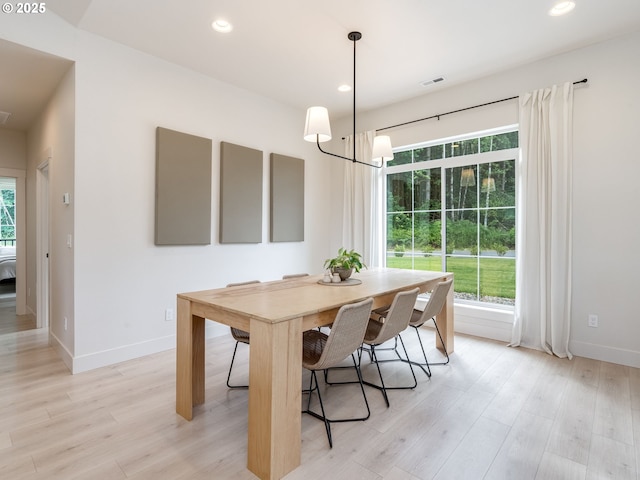 215 Cowlitz Vista Rd, Toledo, WA 98591 - dining space with light wood-style flooring and recessed lighting
