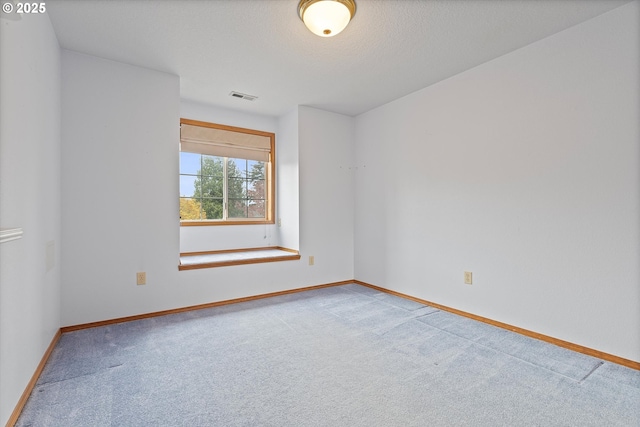 14100 SE 20th St, Vancouver, WA 98683 - carpeted empty room with baseboards