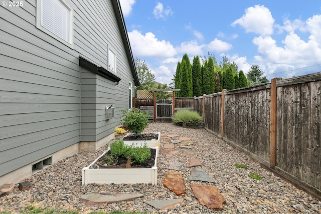 1622 Provincial Way, Eugene, OR 97401 - fenced backyard with a vegetable garden