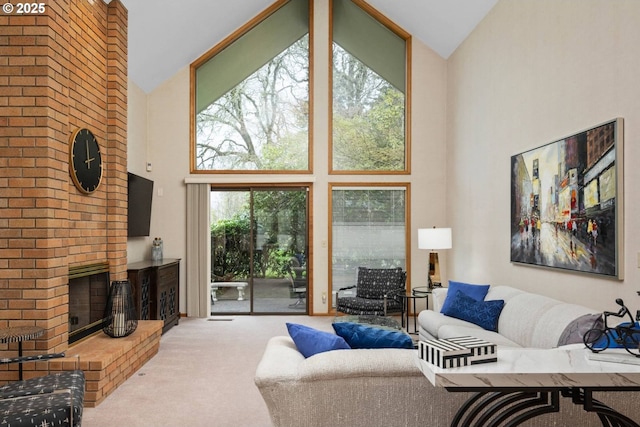 863 Fairway View Dr, Eugene, OR 97401 - carpeted living area with high vaulted ceiling and a brick fireplace