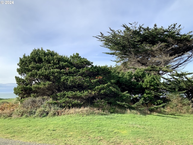 Surfside Dr, Gold Beach, OR 97444