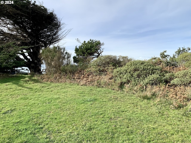 Surfside Dr, Gold Beach, OR 97444