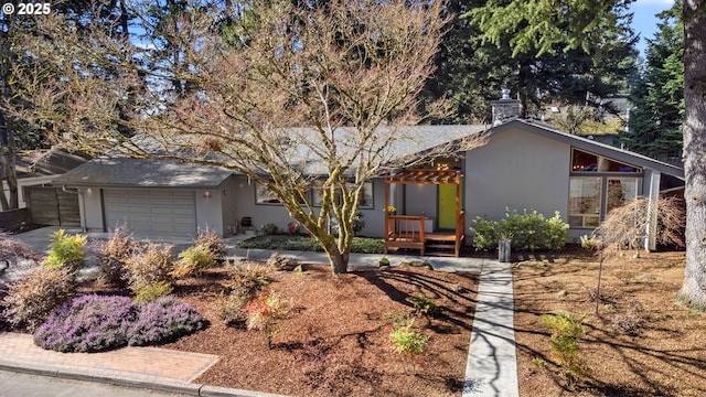 view of front of house with a garage