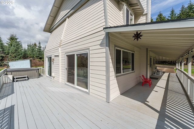 20256 S Swank Rd, Colton, OR 97017 - deck featuring a hot tub and ceiling fan