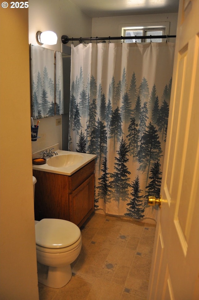 1529 Brentwood Ave, Eugene, OR 97404 - bathroom featuring vanity and a shower with curtain