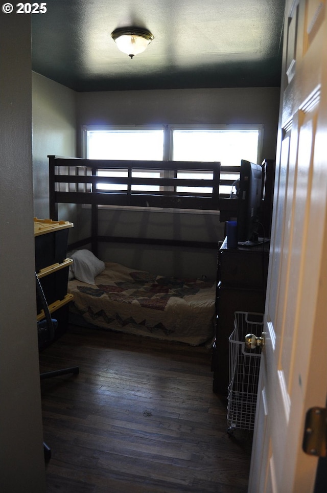 1529 Brentwood Ave, Eugene, OR 97404 - bedroom with wood finished floors and multiple windows