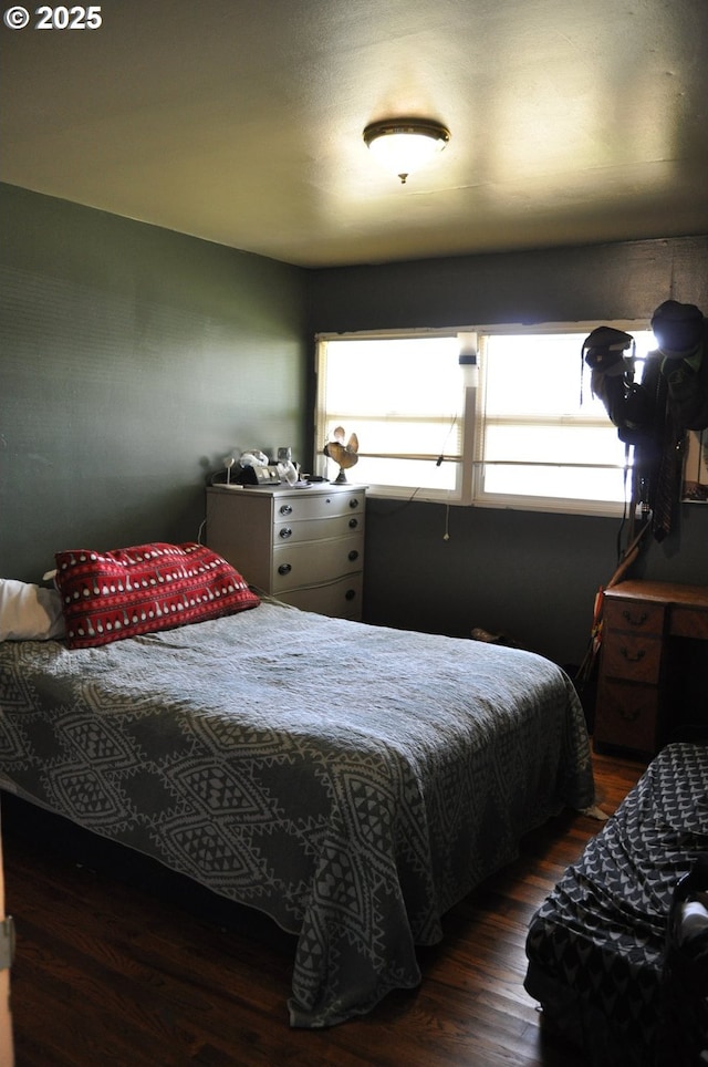 1529 Brentwood Ave, Eugene, OR 97404 - bedroom with multiple windows and dark wood-style floors