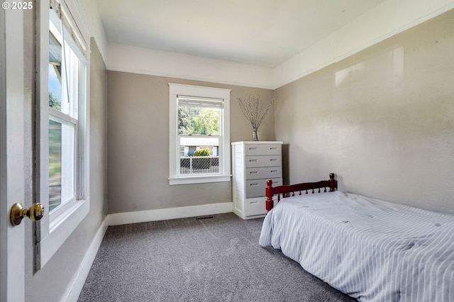 318 Koons St, Silverton, OR 97381 - bedroom with carpet and baseboards