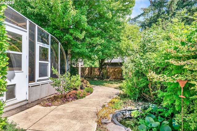 1041 Irving Rd, Eugene, OR 97404 - view of yard