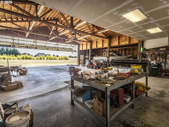 10160 NW Gordon Rd, Cornelius, OR 97113 - garage with a workshop area