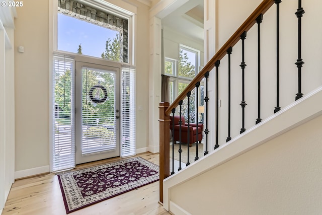 31235 SW Willamette Way, Wilsonville, OR 97070 - entrance foyer featuring wood finished floors, stairs, and baseboards