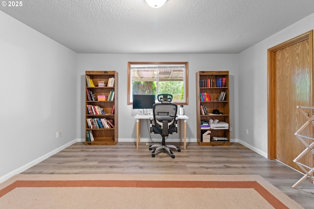 15302 NE 88th St, Vancouver, WA 98682 - office with wood finished floors and a textured ceiling