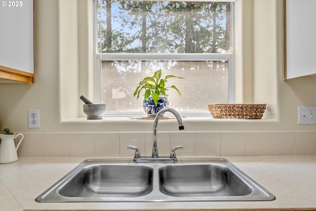 4728 W Powell Blvd Unit 231, Gresham, OR 97030 - kitchen view of a sink and light countertops
