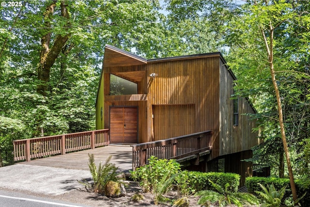 2938 SW Fairmount Blvd, Portland, OR 97239 - view of outbuilding with asphalt driveway