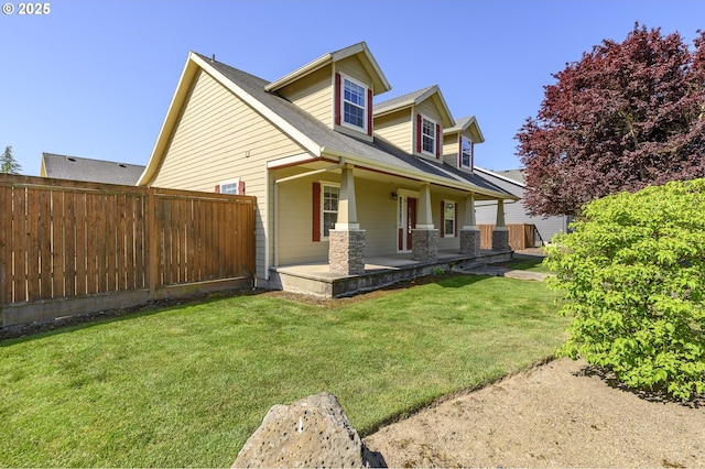 50 W Taylor St, Carlton, OR 97111 - view of front of property with a porch