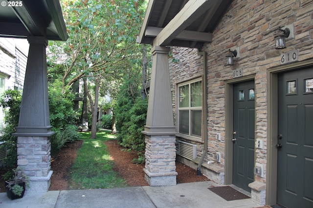 608 NE Roydon Ln, Hillsboro, OR 97006 - view of exterior entry with stone siding
