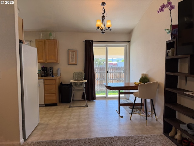 3000 Elm St, Baker City, OR 97814 - dining area with a chandelier