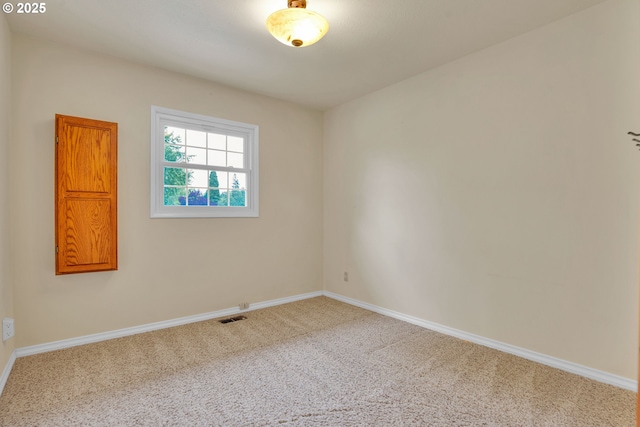 11675 SW Lynn St, Portland, OR 97223 - carpeted spare room with baseboards