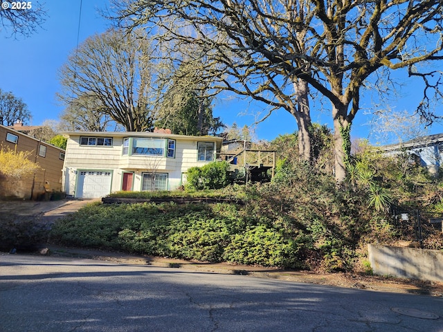 view of front of house with an attached garage