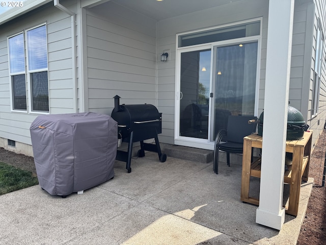 987 Farmington Dr, Junction City, OR 97448 - view of patio featuring area for grilling