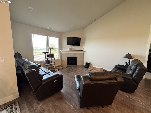 987 Farmington Dr, Junction City, OR 97448 - living area featuring wood finished floors, baseboards, a fireplace, lofted ceiling, and recessed lighting