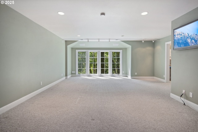 1500 SE Waverly Dr, Milwaukie, OR 97222 - empty room featuring carpet flooring, recessed lighting, baseboards, and a smoke detector
