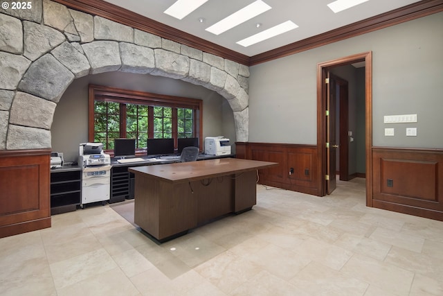1500 SE Waverly Dr, Milwaukie, OR 97222 - home office with crown molding and a wainscoted wall