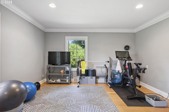 1500 SE Waverly Dr, Milwaukie, OR 97222 - workout area with crown molding, wood finished floors, baseboards, and recessed lighting