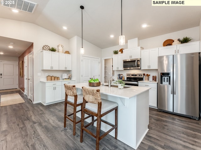 living area featuring dark wood finished floors, plenty of natural light, baseboards, and recessed lighting