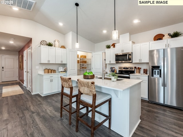 living area with vaulted ceiling, recessed lighting, baseboards, visible vents, and wood finished floors