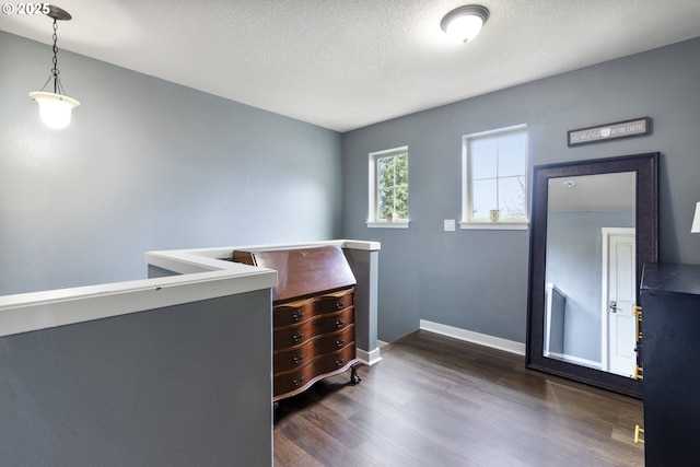 4219 NE 157th Ct, Vancouver, WA 98682 - office featuring a textured ceiling, dark wood-style flooring, and baseboards