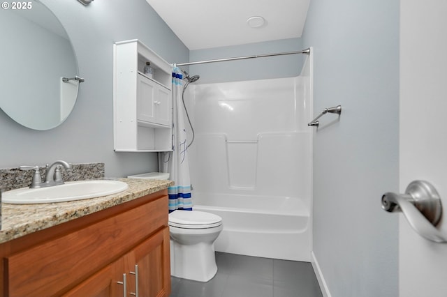 full bathroom with tile patterned flooring, vanity, toilet, baseboards, and shower / bathtub combination with curtain