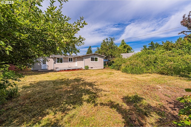 823 20th St, Springfield, OR 97477 - view of grassy yard