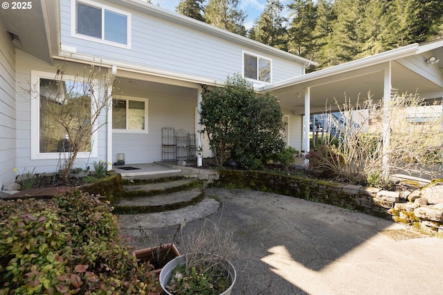 exterior space with a porch