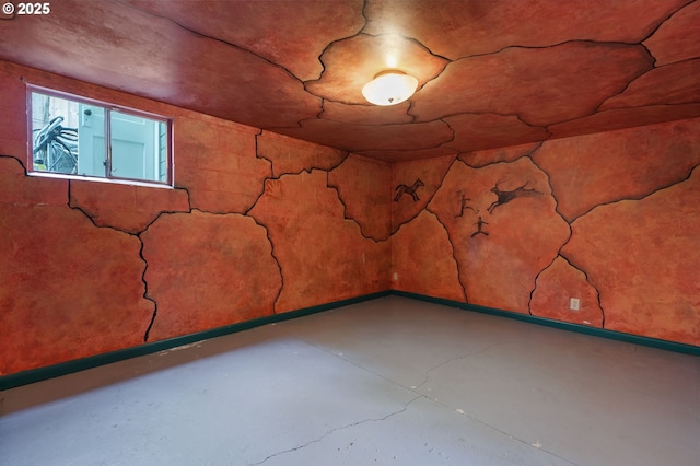 1905 N Sumner St, Portland, OR 97217 - view of basement