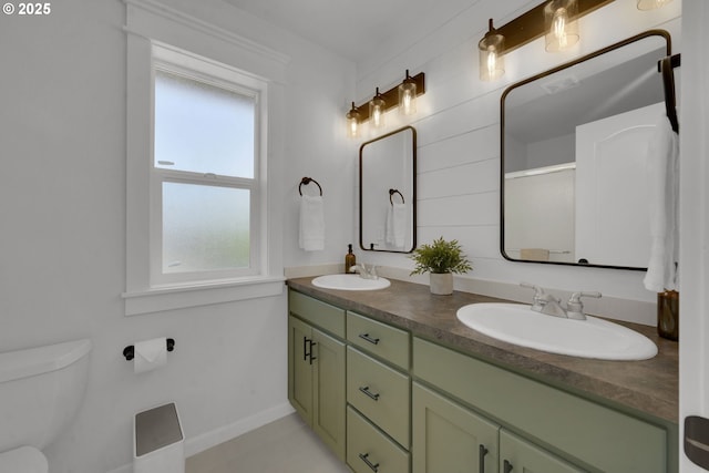 1027 Turtledove Loop, Lebanon, OR 97355 - bathroom with double vanity and a shower