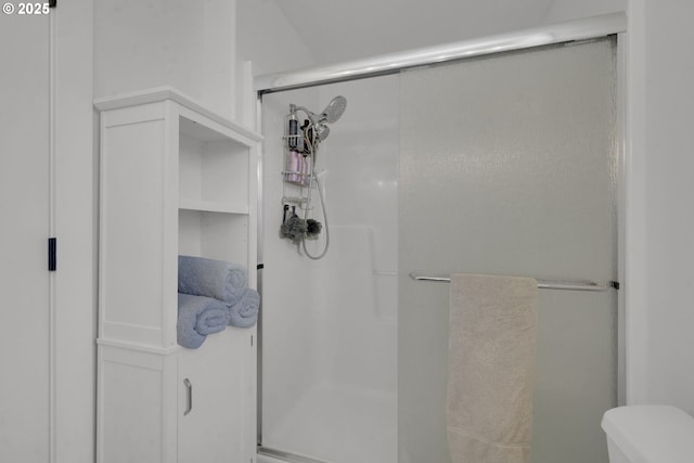 1027 Turtledove Loop, Lebanon, OR 97355 - full bath featuring a shower stall