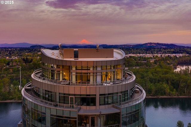 3601 S River Pkwy Unit 3101, Portland, OR 97239 - view of property featuring a water and mountain view