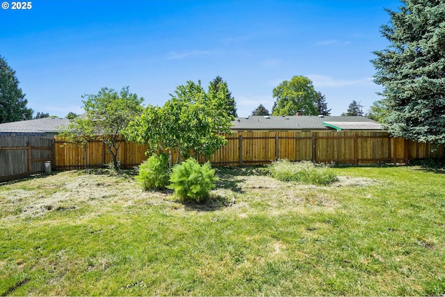 2110 NW Kings Blvd, Corvallis, OR 97330 - view of yard