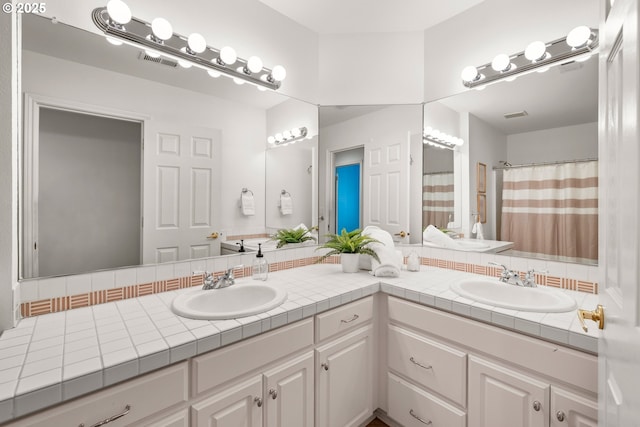 2360 Michael, West Linn, OR 97068 - full bath with double vanity